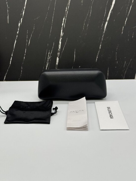 NEW BALENCIAGA BB0287S 006 WHITE CAT EYE WOMEN SUNGLASSES BALENCIAGA EYEWEAR main image 9